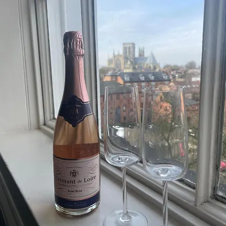 County House Minster View Free Parking New