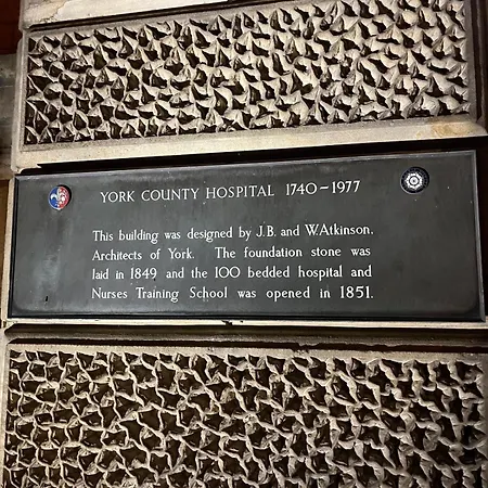 Lejlighed County House Minster View Free Parking New *