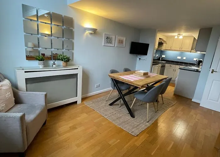 County House Minster View Free Parking New