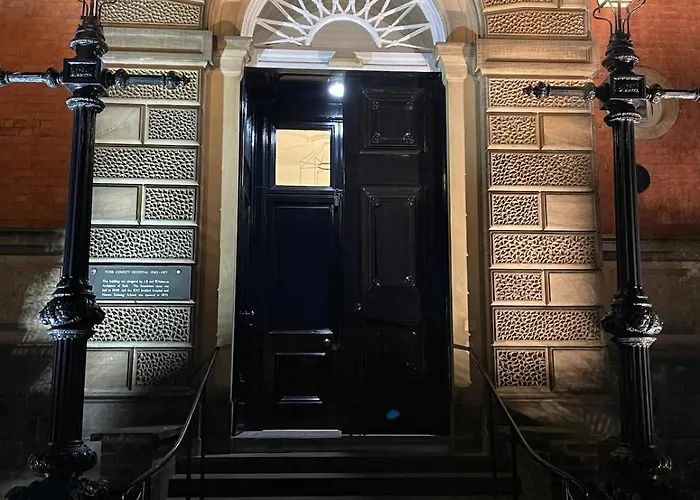 County House Minster View Free Parking New アパート