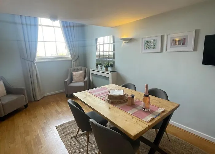 アパート County House Minster View Free Parking New *